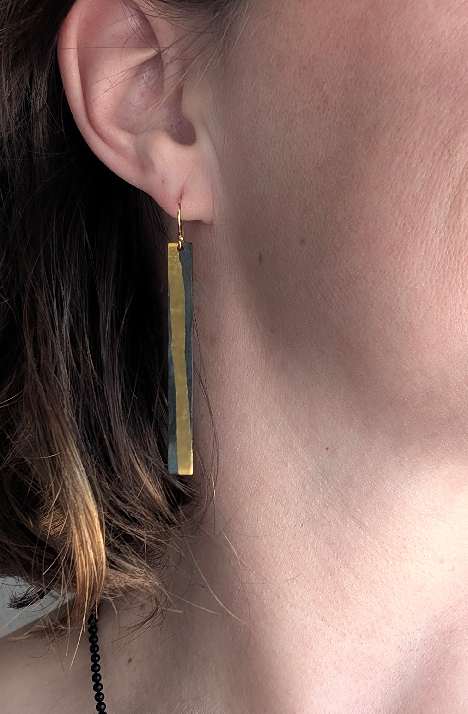 24k Gold Strip Drip Drop Earrings
