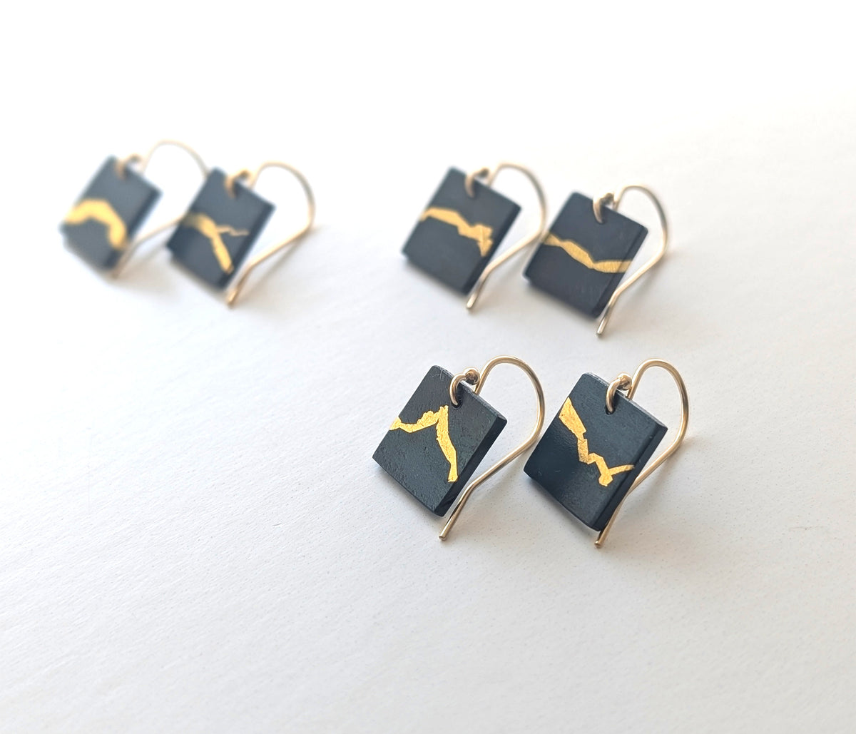 Abstract Line River 24k Gold Steel Earrings