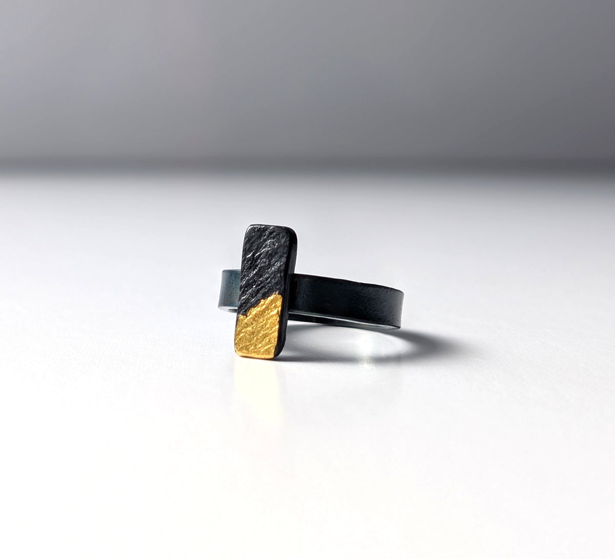 Wild 24k Gold Gilded Damascus Bar Steel Band